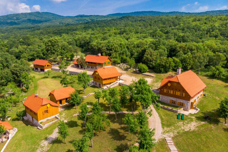 O nama - Ekoselo Krš 