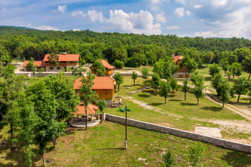 O nama - Ekoselo Krš 